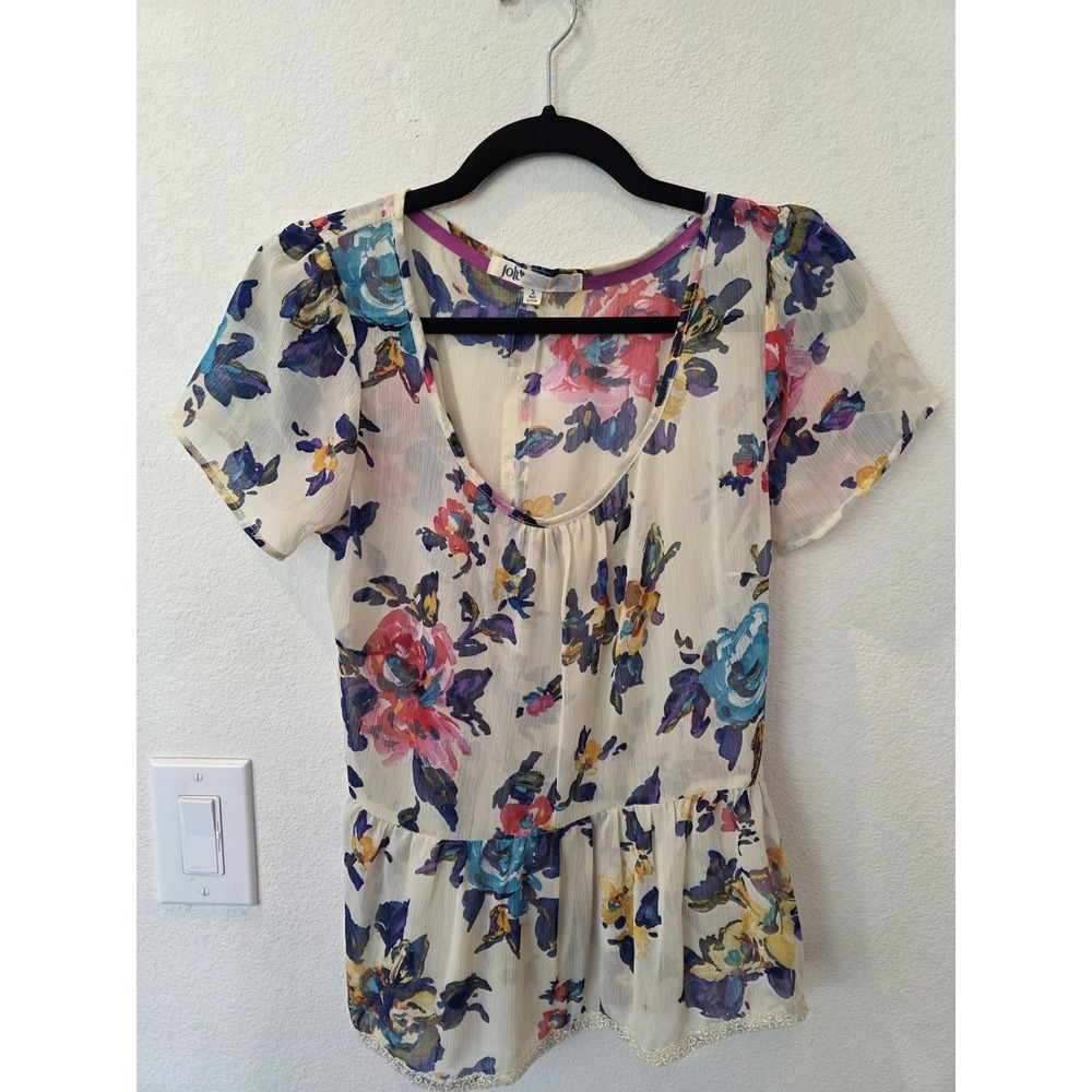 Jolt Blouse Sz S Cream Floral Scoop Neck Short Slv Peplum Fairy Cottage Coquette
